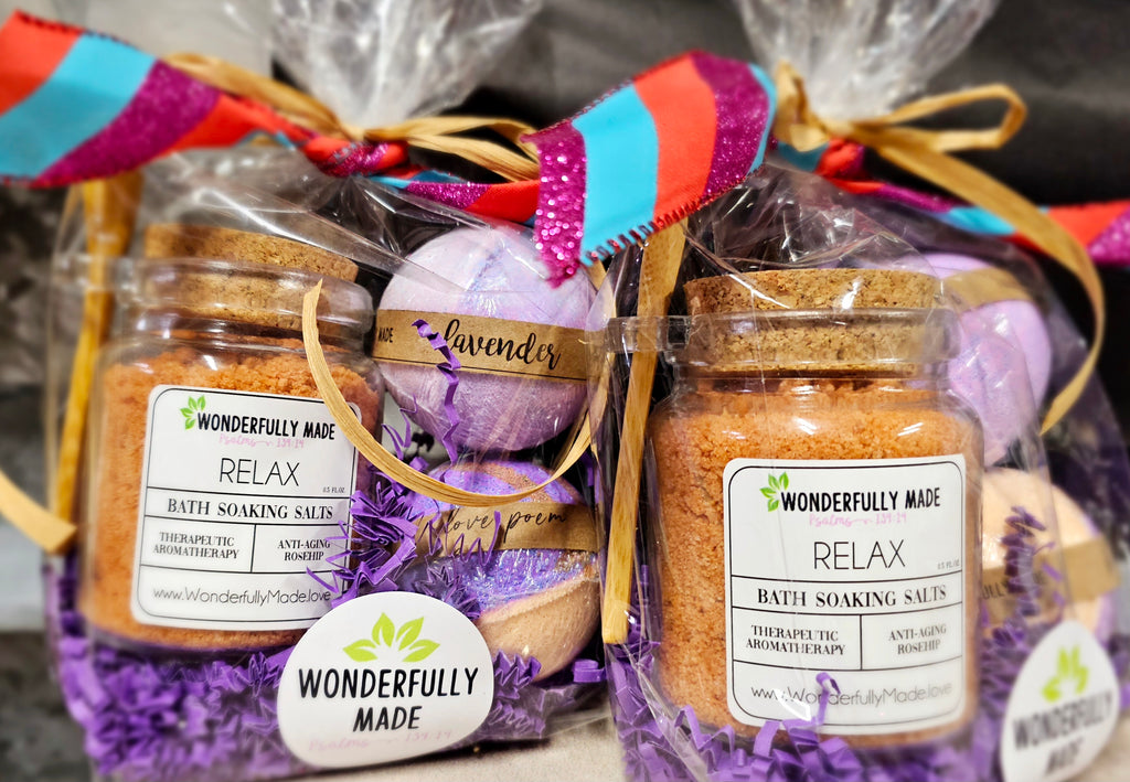 Gift Bundle Relax | Bath Soaking Salts | Bath Bombs