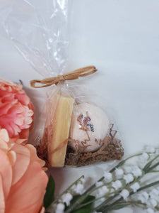 Organic Mini Spa Gift Bundle Heart Love | All Natural Bath Bomb | Handmade Luxury Soap Bar